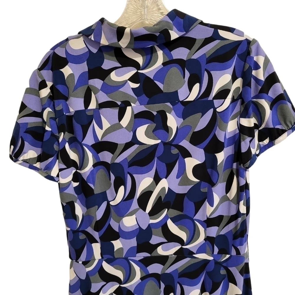 TAHARI V-Neck Dress (Size 8) - Picture 6 of 12